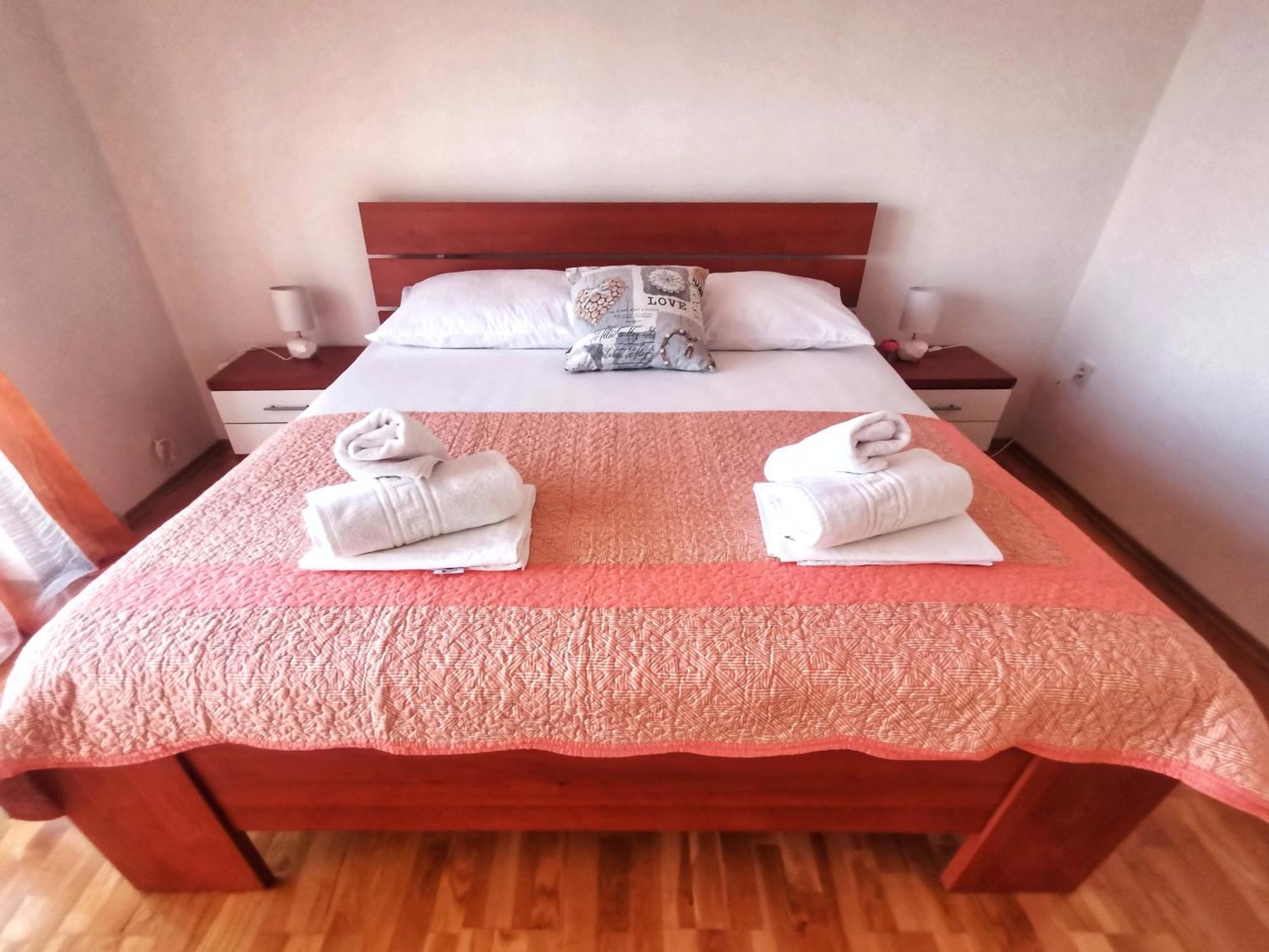 Apartament Jukic Sveti Filip i Jakov Exteriör bild