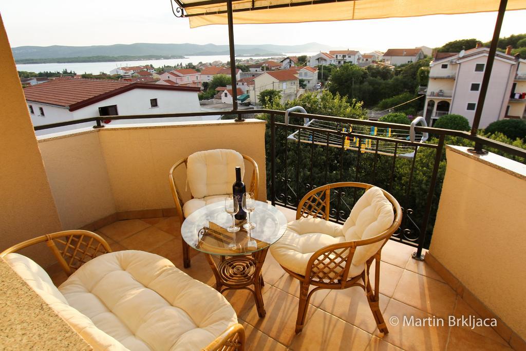 Apartament Jukic Sveti Filip i Jakov Exteriör bild